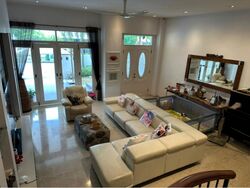 Eastwood Walk Gardens (D16), Terrace #474377471